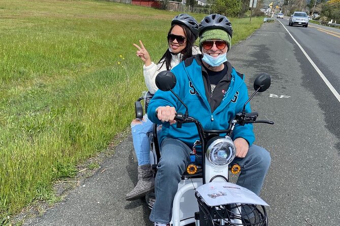 Sonoma Wine Country Electric Trike Tour - 5 hours - Winery time at Three Fat Guys, Sebastiani, or another local stop