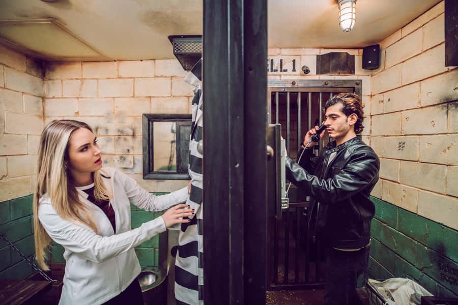The Escape Game: Epic 60-Minute Adventures in San Francisco - Special Ops: Mysterious Market for spy-story fans