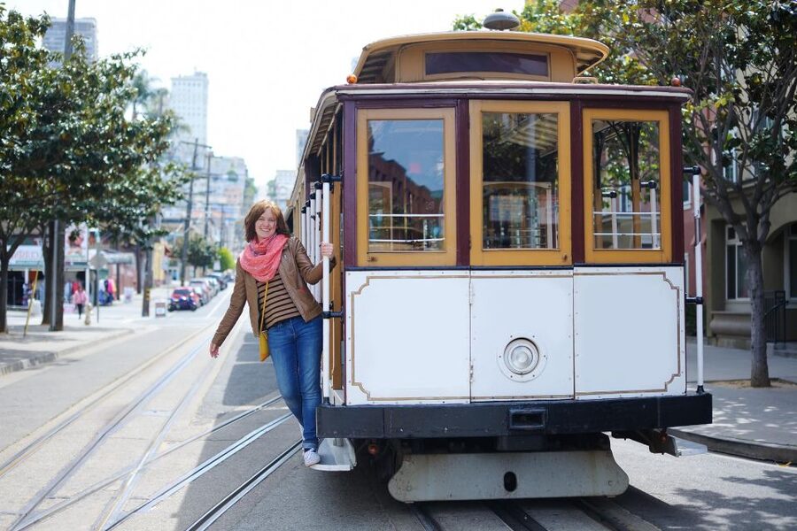 Top 10 Streets of SF, Chinatown & North Beach Highlights - Columbus Tower and Francis Ford Coppola’s connection