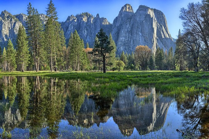 Yosemite National Park: Full Day Tour from San Francisco - Yosemite Falls rewards a focused walk