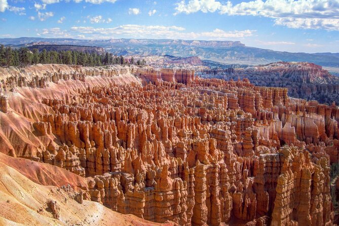 Zion, Bryce, Antelope, Grand Canyon, Las Vegas 6-Day Tour from SF - Hotels, transport, and the daily rhythm